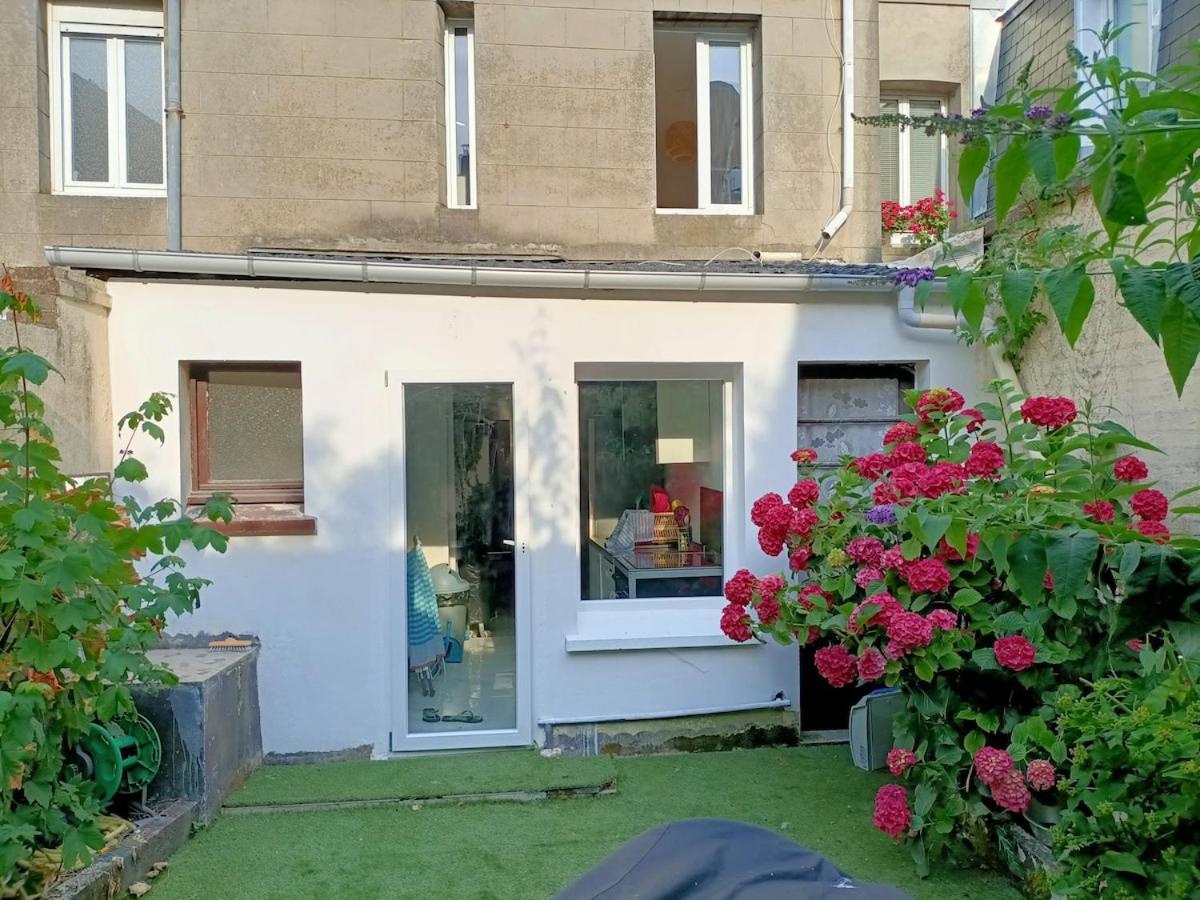 Holiday home Maison Spacieuse De 2 Chambres Avec Cour